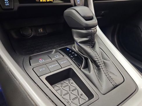 Used 2023 Toyota RAV4 XLE image 21