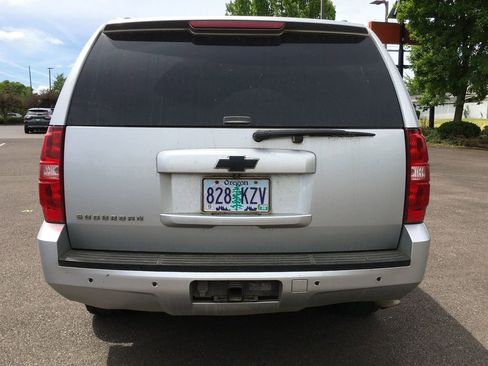 Used 2014 Chevrolet Suburban LT AWD/4WD image 5