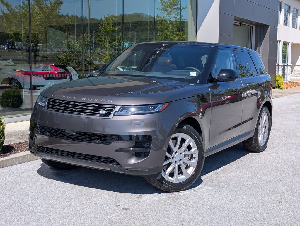 Used 2025 Land Rover Range Rover Sport SE AWD/4WD image 1