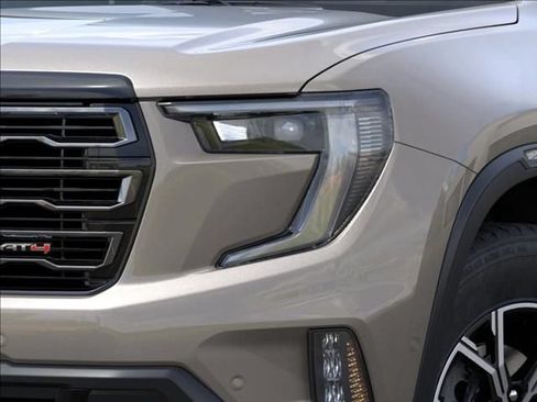 New 2026 GMC Acadia AT4 w/ Luxury Package AWD/4WD image 12