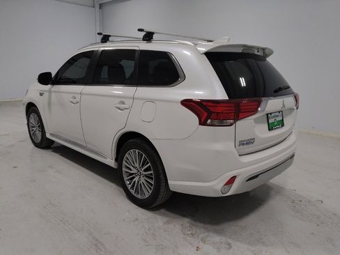 Used 2020 Mitsubishi Outlander SEL image 5