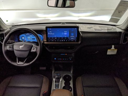 New 2025 Ford Bronco Sport Outer Banks image 13