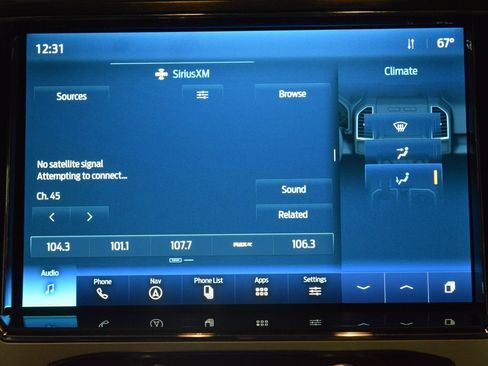 Used 2022 Ford F250 Lariat w/ Snow Plow Prep Package image 31