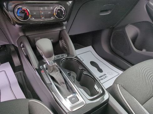 New 2026 Chevrolet TrailBlazer LT w/ LT Cold Weather Package FWD image 17