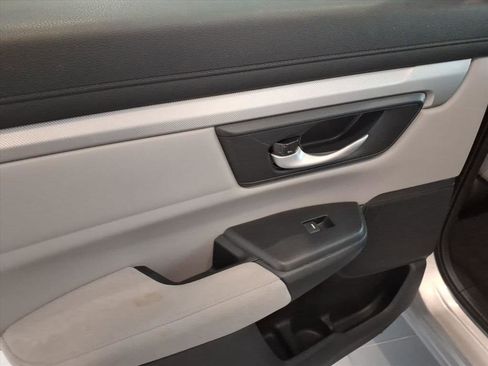 Used 2017 Honda CR-V LX image 15