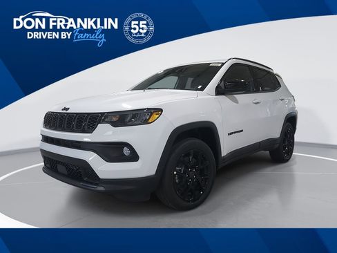 New 2026 Jeep Compass Latitude image 1