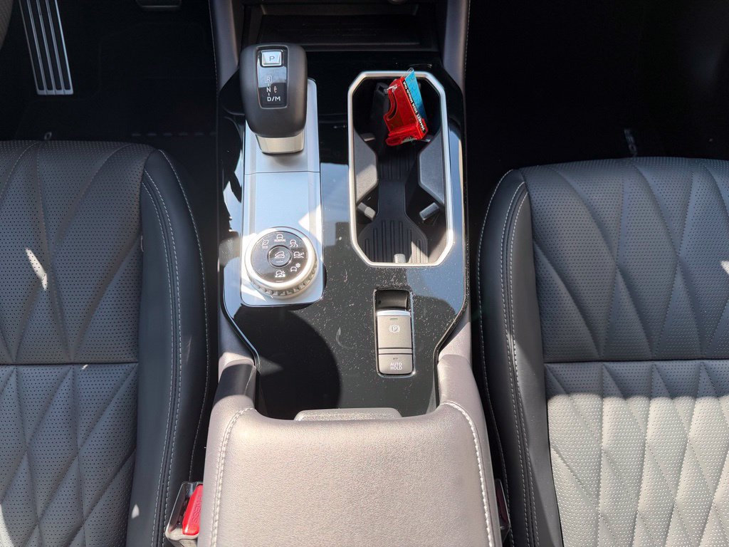 Used 2026 Mitsubishi Outlander SEL Black Edition AWD/4WD image 19