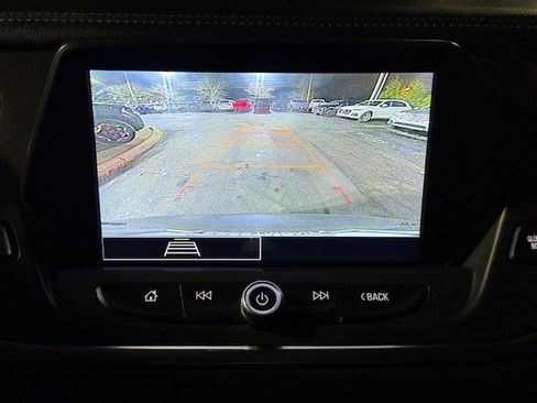 Used 2022 Chevrolet Blazer LT image 32