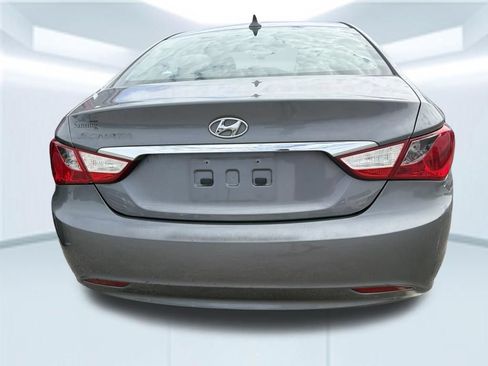 Used 2011 Hyundai Sonata GLS FWD image 7