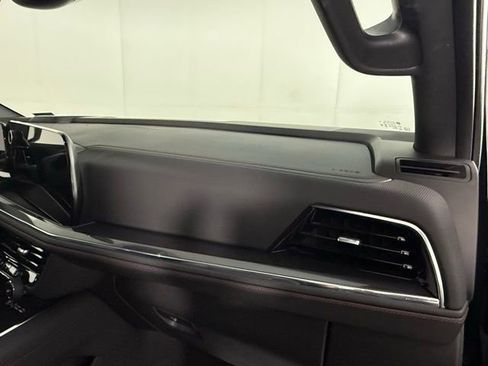Used 2025 Chevrolet Tahoe RST w/ Comfort Package AWD/4WD image 35