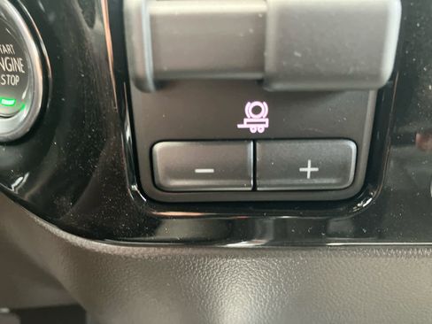 New 2026 GMC Sierra 1500 SLT w/ SLT Premium Plus Package image 32