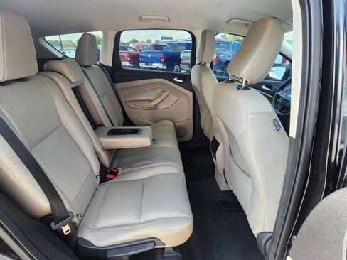 Used 2019 Ford Escape SE FWD image 21