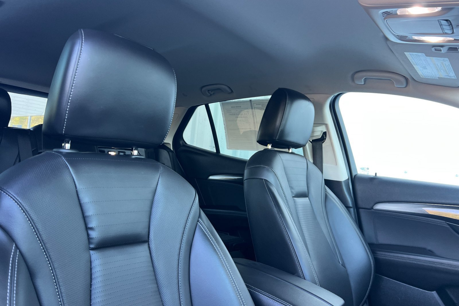 Used 2024 Buick Envision Preferred AWD/4WD image 14