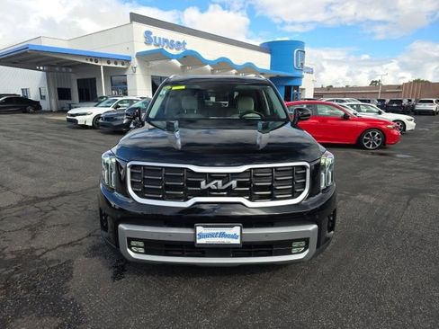 Used 2023 Kia Telluride SX Prestige AWD/4WD image 11