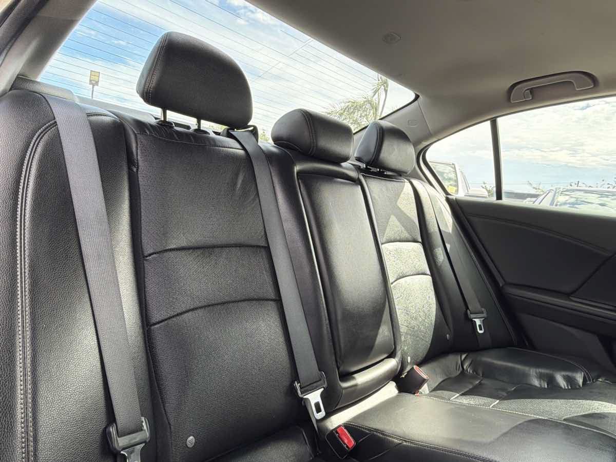 Used 2017 Honda Accord EX-L image 23