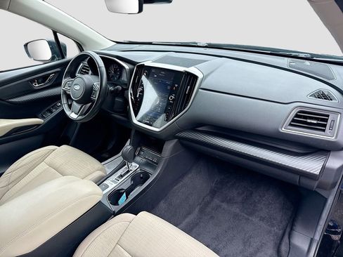 Used 2024 Subaru Ascent Premium w/ Convenience Package image 32