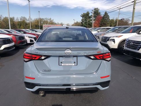 New 2025 Nissan Sentra SR w/ SR Premium Package image 19