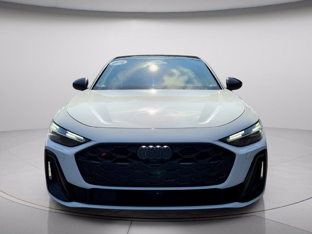 Used 2025 Audi S5 Premium Plus w/ Premium Plus Package AWD/4WD image 4