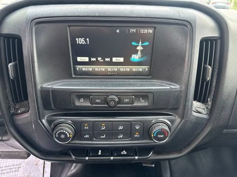 Used 2018 Chevrolet Silverado 1500 W/T RWD image 17
