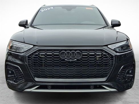 Used 2023 Audi SQ5 Premium Plus w/ Premium Plus Package image 2