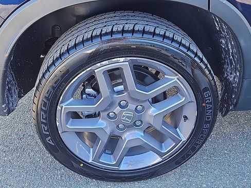 Certified 2023 Honda Passport EX-L image 9