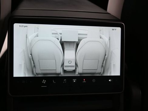 Used 2026 Tesla Model Y Long Range AWD/4WD image 40