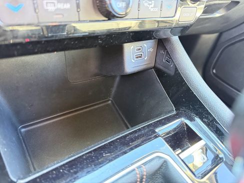 Used 2022 Jeep Compass Limited w/ Elite Group image 37