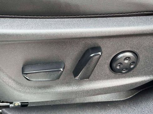 Certified 2024 Nissan Ariya AWD image 18