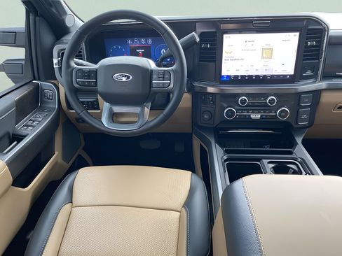 Used 2026 Ford F350 Lariat RWD image 9