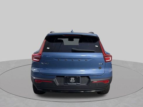 Used 2024 Volvo XC40 B5 Plus w/ Protection Package Premier AWD/4WD image 33