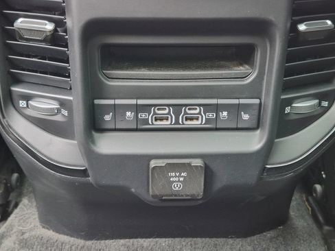 Used 2023 RAM 1500 Limited AWD/4WD image 31