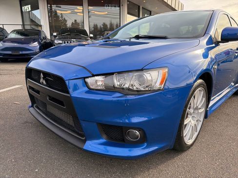 Used 2015 Mitsubishi Lancer Evolution GSR image 21