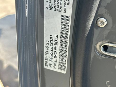 New 2026 RAM 2500 Tradesman AWD/4WD image 28