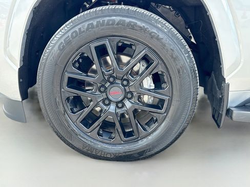 Used 2023 Toyota Sequoia SR5 w/ SR5 Premium Package AWD/4WD image 43
