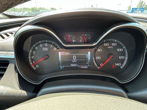 Used 2019 Chevrolet Impala Premier FWD image 21