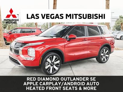 Used 2025 Mitsubishi Outlander SE