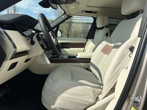 New 2026 Land Rover Range Rover SE AWD/4WD image 12