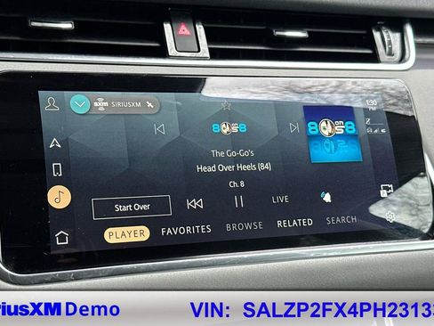 Used 2023 Land Rover Range Rover Evoque SE image 37