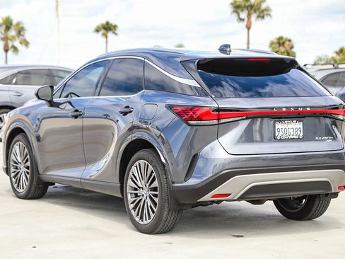 Used 2025 Lexus RX 450h AWD w/ Convenience Package image 5