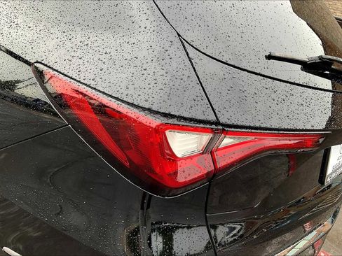 Certified 2024 Acura MDX w/Advance Package image 28