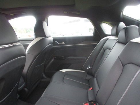 New 2025 Kia K5 GT-Line w/ GT-Line Premium Package image 15