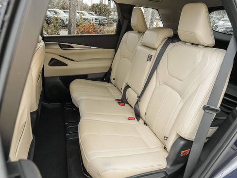 Used 2024 INFINITI QX60 Luxe w/ Cargo Package AWD/4WD image 33