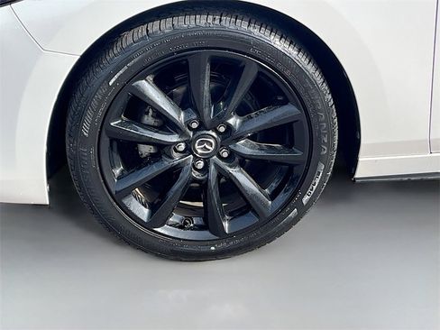 Used 2021 MAZDA MAZDA3 s image 32