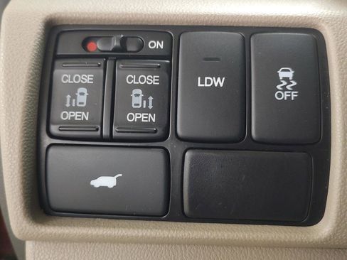 Used 2016 Honda Odyssey EX-L image 20