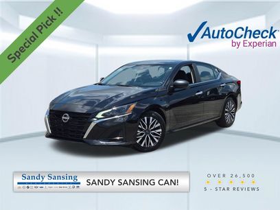 Used 2025 Nissan Altima 2.5 SV