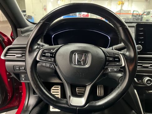 Used 2018 Honda Accord Sport image 22