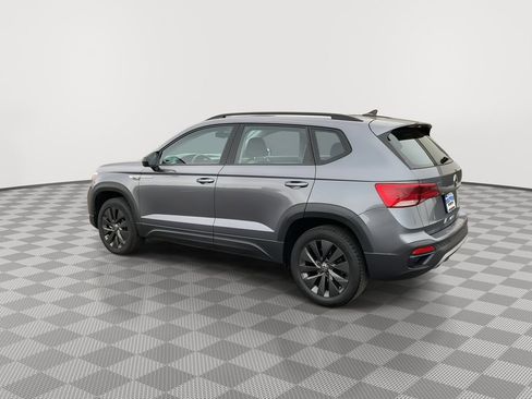 Used 2024 Volkswagen Taos S image 5