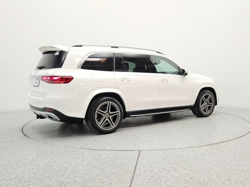 Certified 2024 Mercedes-Benz GLS 450 4MATIC image 5