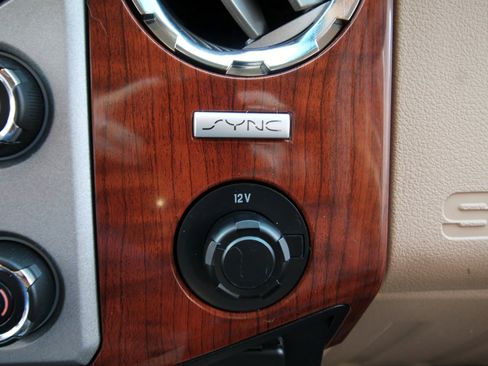 Used 2016 Ford F250 King Ranch w/ FX4 Off-Road Package image 34