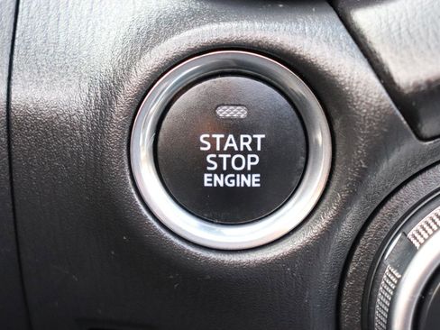 Used 2025 MAZDA MX-5 Miata RF Grand Touring image 39